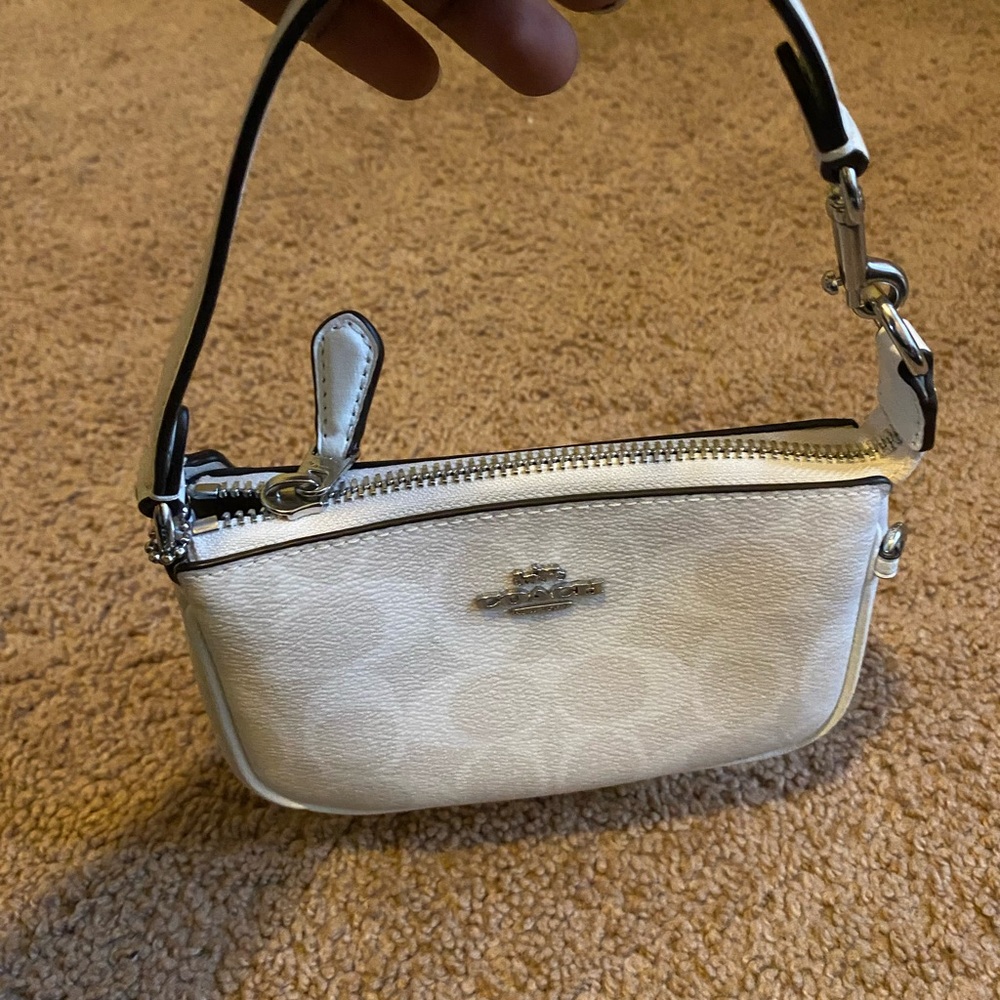 Mini coach bag 🥰